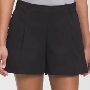THE NORTH FACE NWOT Women's Standard Moisture Wicking Flash Dry Shorts Black14